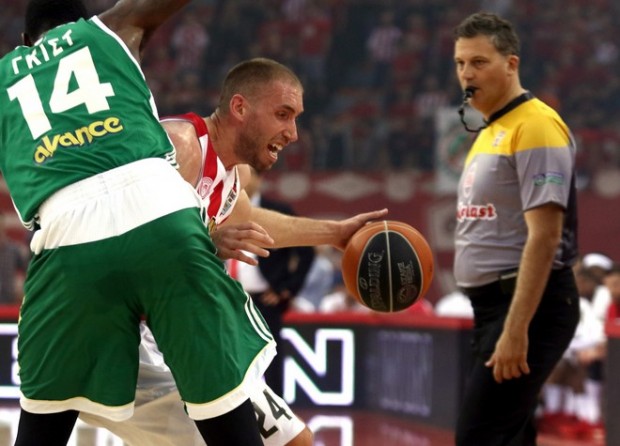 Group therapy στον Ολυμπιακό