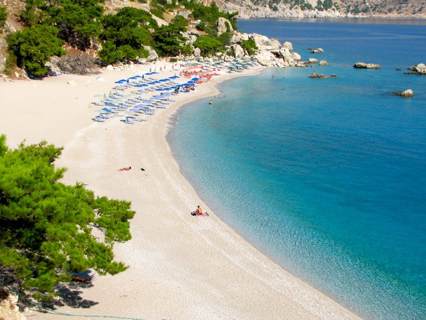 4 ελληνικές παραλίες στις κορυφαίες της Ευρώπης