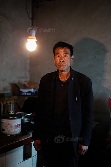 Ζει 10 χρόνια μόνος του σε εγκαταλελειμμένο χωριό