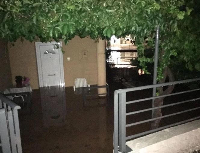 Εικόνες καταστροφής από την κακοκαιρία στα Φάρσαλα – ΦΩΤΟ