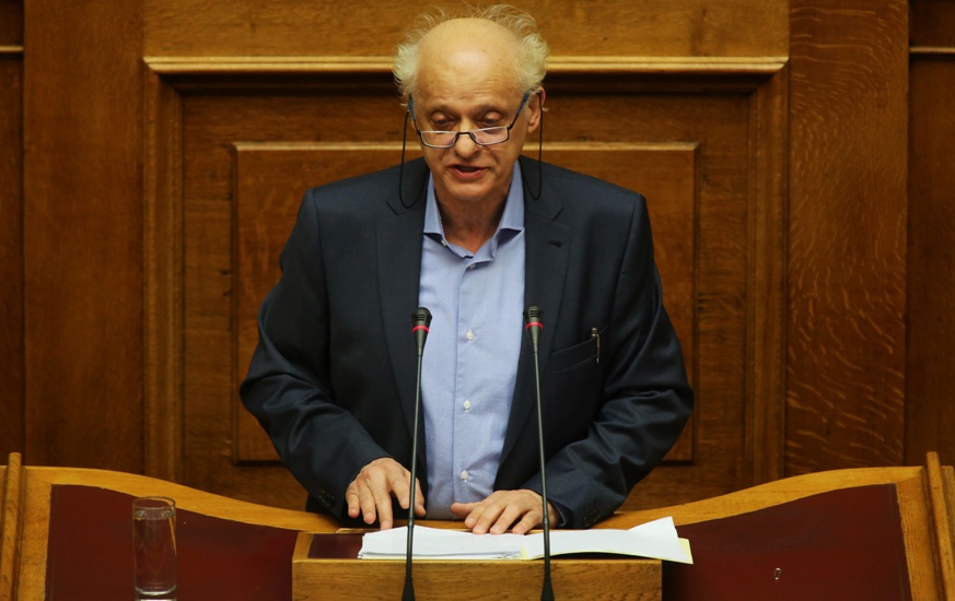 Ένταση στο εντευκτήριο της Βουλής ανάμεσα σε δικηγόρους και βουλευτή του ΣΥΡΙΖΑ