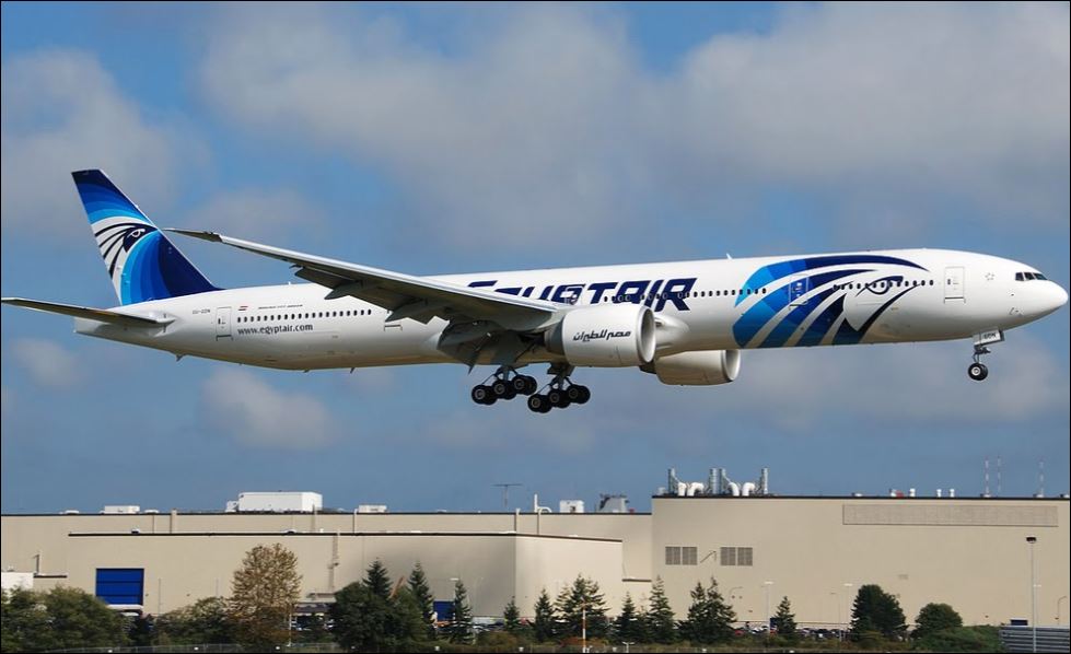 Είναι αυτά τα συντρίμμια του αιγυπτιακού αεροσκάφους; – ΦΩΤΟ