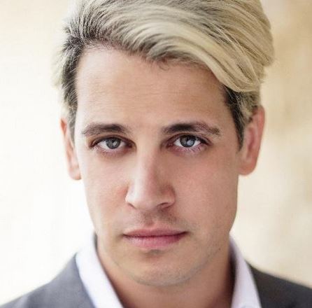 O Έλληνας φανατικός υποστηρικτής και κήρυκας του Τραμπ – ΒΙΝΤΕΟ