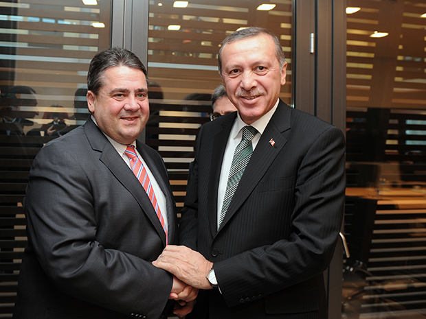 Αυστηρό μήνυμα του Βερολίνου στην Τουρκία για τη βίζα