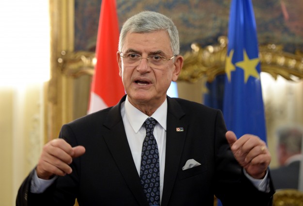 Η απάντηση της Άγκυρας στον Σουλτς για την βίζα