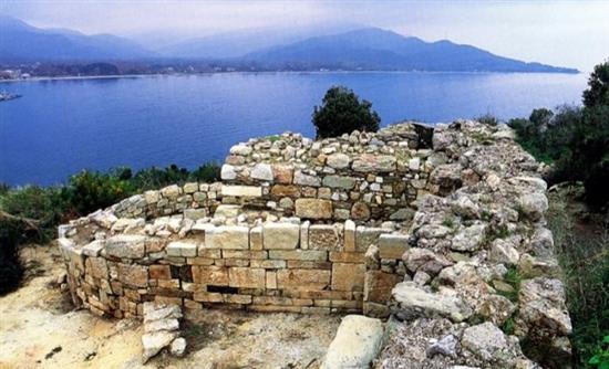 Αυτός ήταν ο τάφος του Αριστοτέλη – ΦΩΤΟ