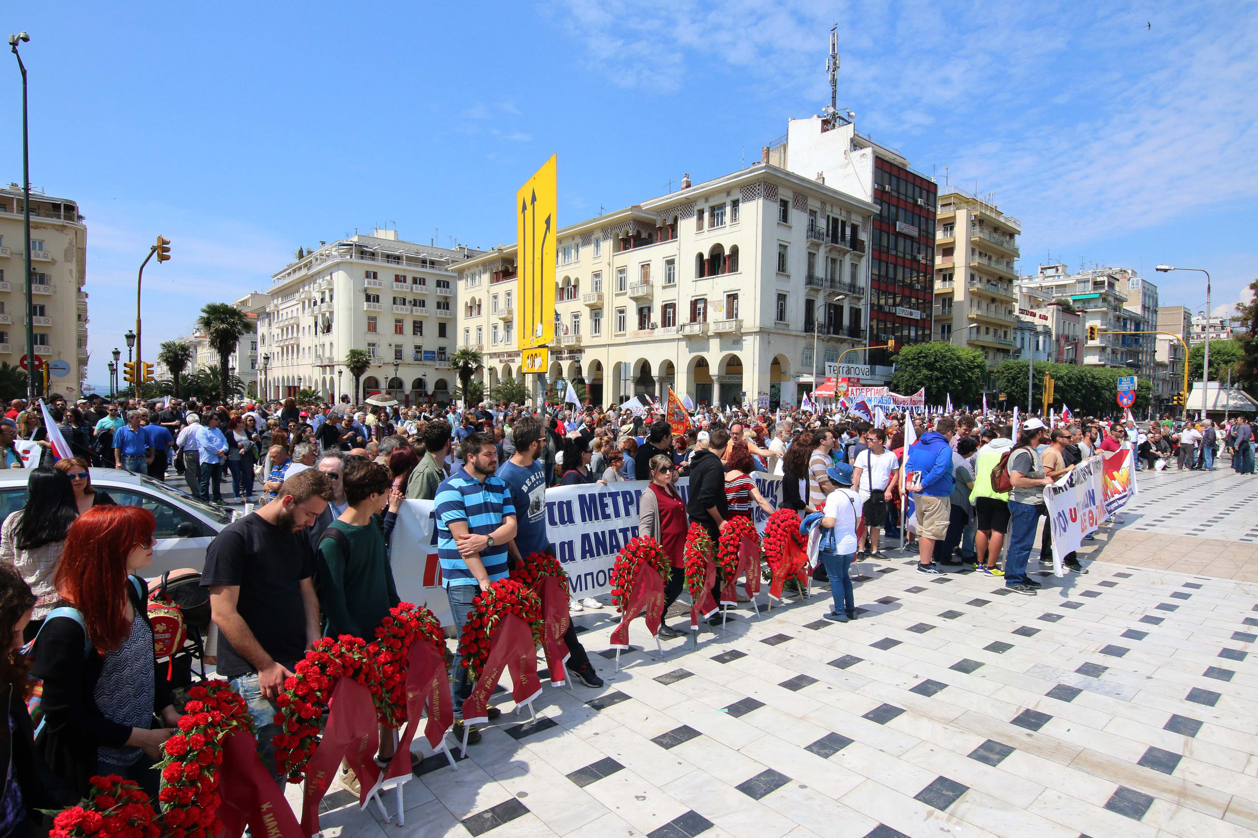 Πορεία του ΠΑΜΕ στη Θεσσαλονίκη – ΦΩΤΟ