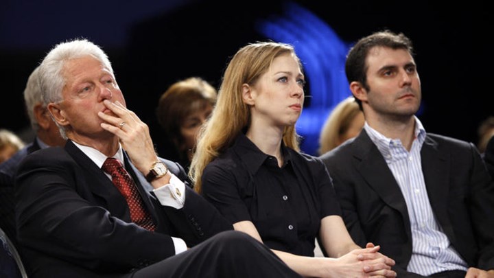 Κλείνει το hedge fund του γαμπρού του Κλίντον που επένδυε στην ανάκαμψη της ελληνικής οικονομίας
