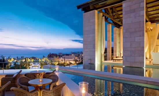 Η Costa Navarino χαρίζει νέα πνοή στην Πελοπόννησο