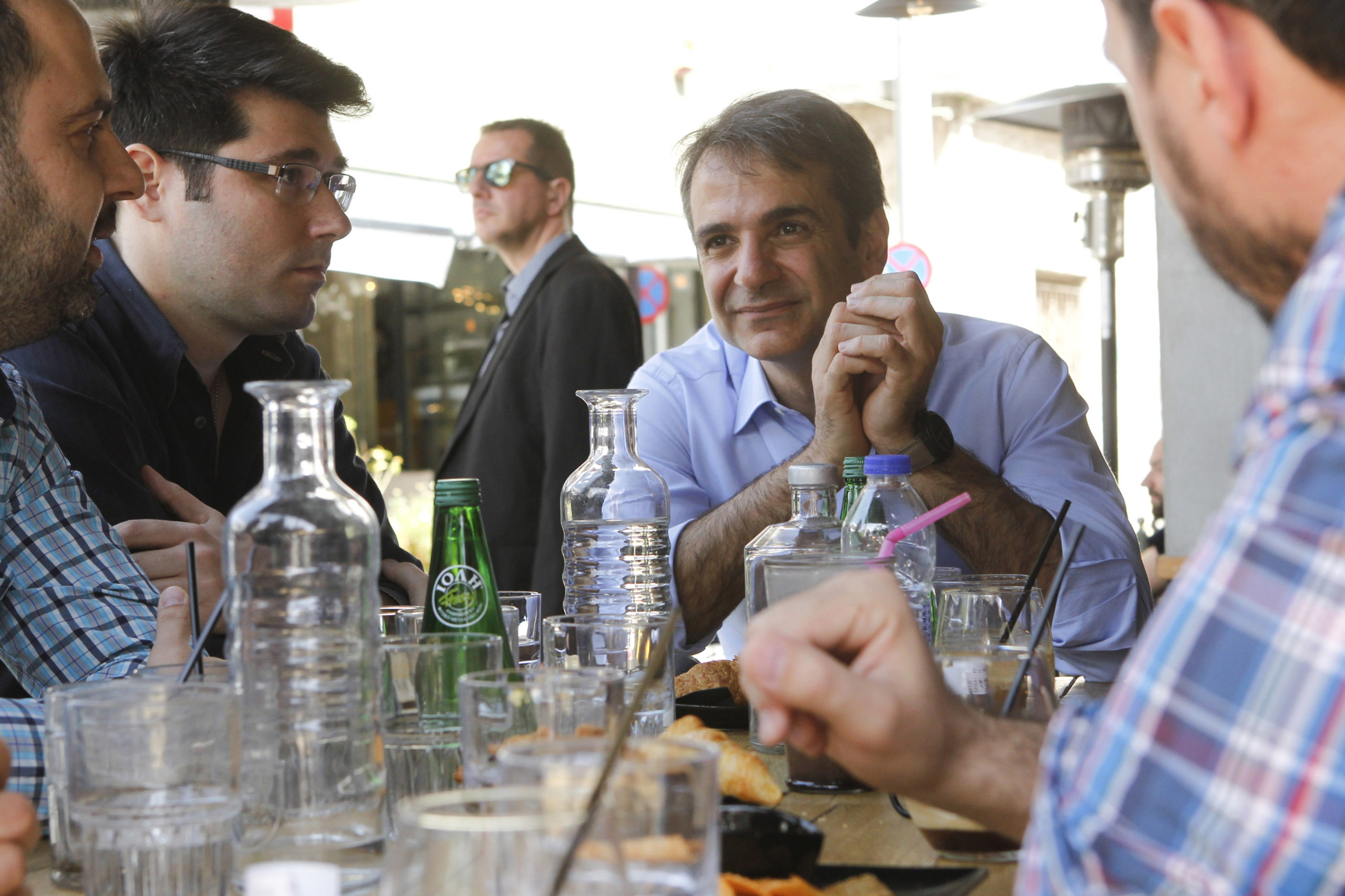 Μητσοτάκης: Με τα πρόσθετα μέτρα η οικονομία θα βουλιάξει πιο βαθιά στην ύφεση