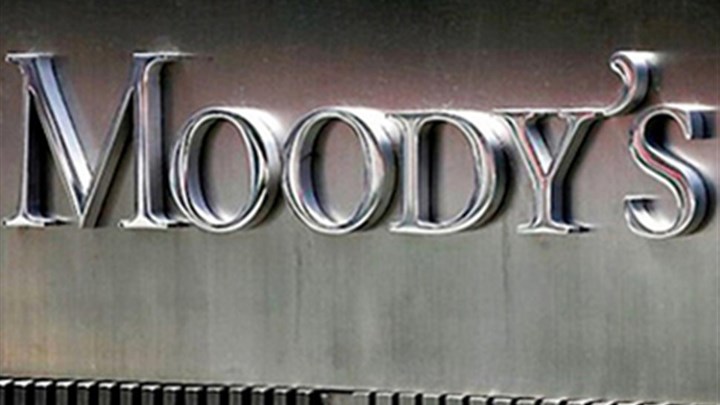 Moodys: Η συμφωνία απομακρύνει μία κρίση ρευστότητας για την Ελλάδα
