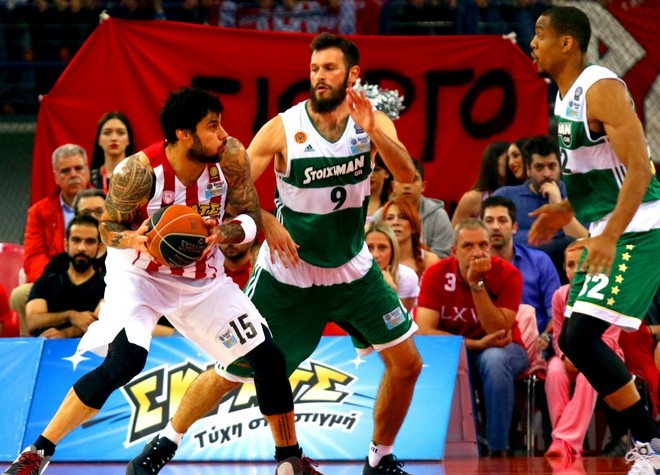 Ολυμπιακός – Παναθηναϊκός 62-61 (30′)