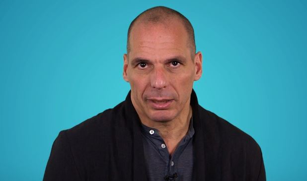 Βαρουφάκης: Η Χίλαρι Κλίντον είναι ένα επικίνδυνο άτομο