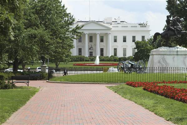 Αποκλείστηκε για λόγους ασφαλείας ο Λευκός Οίκος