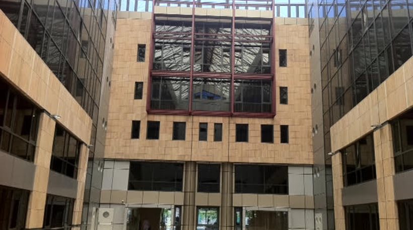 Ανεκμετάλλευτο για 18 ολόκληρα χρόνια το κτίριο Κεράνη