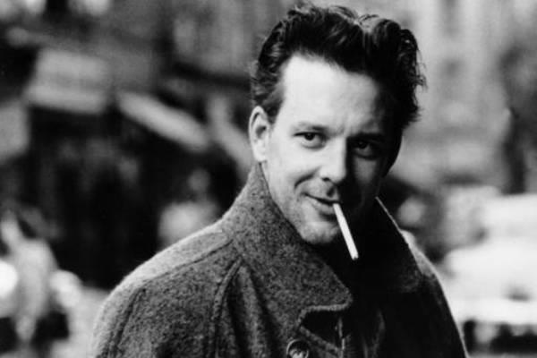 Άλλος άνθρωπος από τις πλαστικές ο Μίκι Ρουρκ