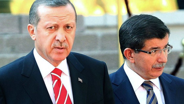 Πολιτική αναταραχή στην Τουρκία με Ερντογάν και Νταβούτογλου – Το χρονικό της ρήξης