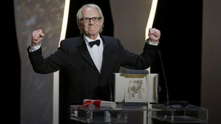 Ο “Χρυσός Φοίνικας” σε σκηνοθέτη που κατήγγειλε τη λιτότητα