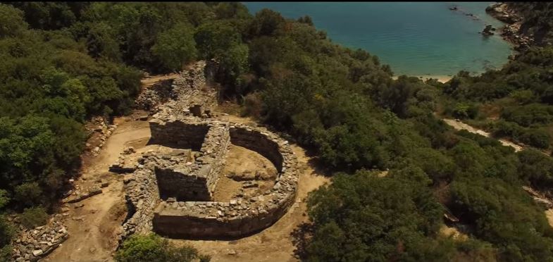 Ο τάφος του Αριστοτέλη από ψηλά – ΒΙΝΤΕΟ