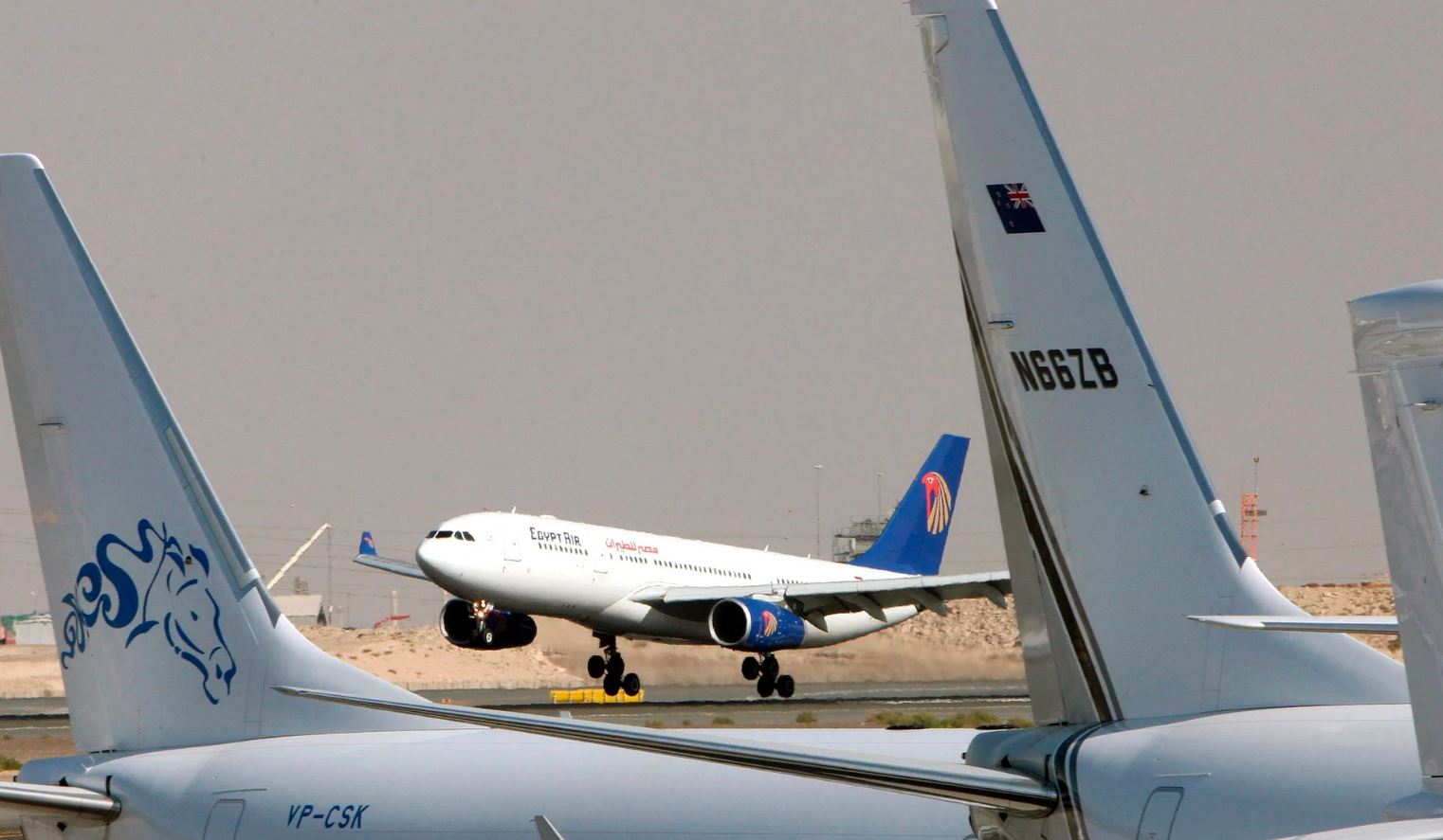 Egyptair: Πάνω από την Κέα το τελευταίο σήμα – Επικοινώνησαν με τους Έλληνες ελεγκτές – ΒΙΝΤΕΟ