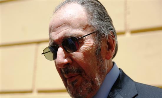 Ο Μαρτίνης δεν ξέρει ποιοι του “χάριζαν” εκατομμύρια!