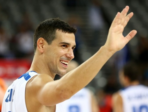 Αποχωρεί από την Εθνική ο Ζήσης – Τι λέει για την απόφασή του