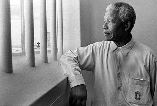 Η εφημερίδα Sunday Times αποκαλύπτει τη συμμετοχή της CIA στη σύλληψη του Μαντέλα το 1962