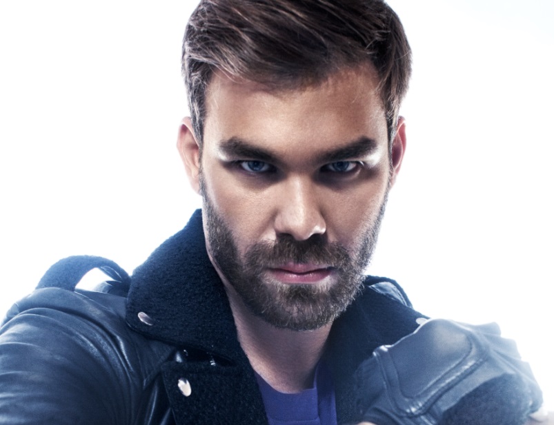 Δείτε τον Γιώργο Σαμπάνη να τρέχει σε αγώνες στίβου πριν από 10 χρόνια – ΒΙΝΤΕΟ