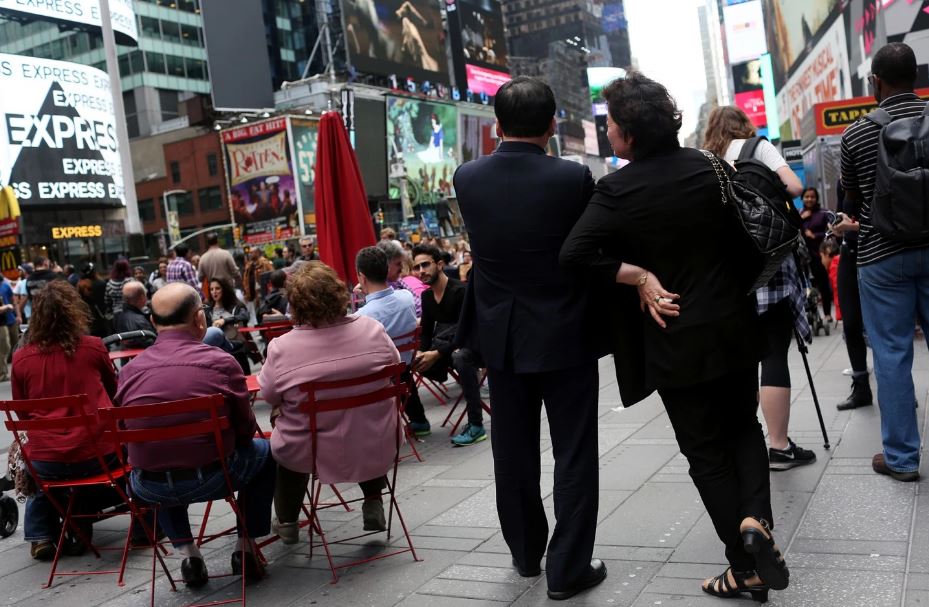 Η θεία του Κιμ Γιονγκ Ουν διευθύνει… στεγνοκαθαριστήριο στη Νέα Υόρκη