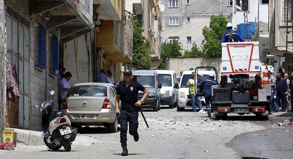 Νέες ΦΩΤΟ από το σημείο της έκρηξης στην Τουρκία