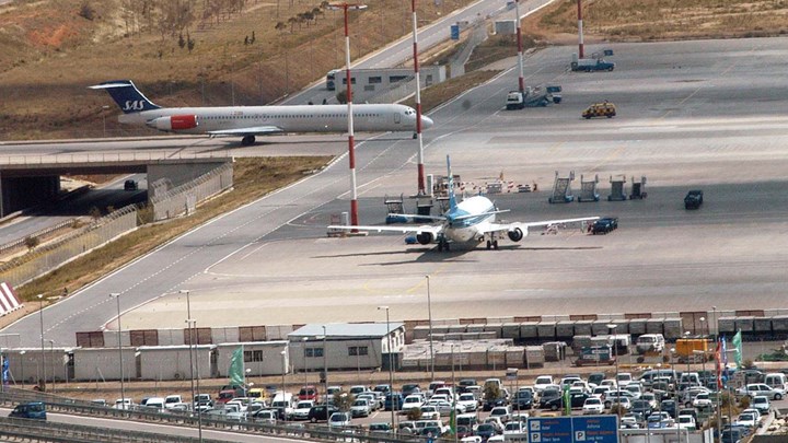 Στα τέλη του ’16 η διαχείριση των 14 αεροδρομίων στη Fraport