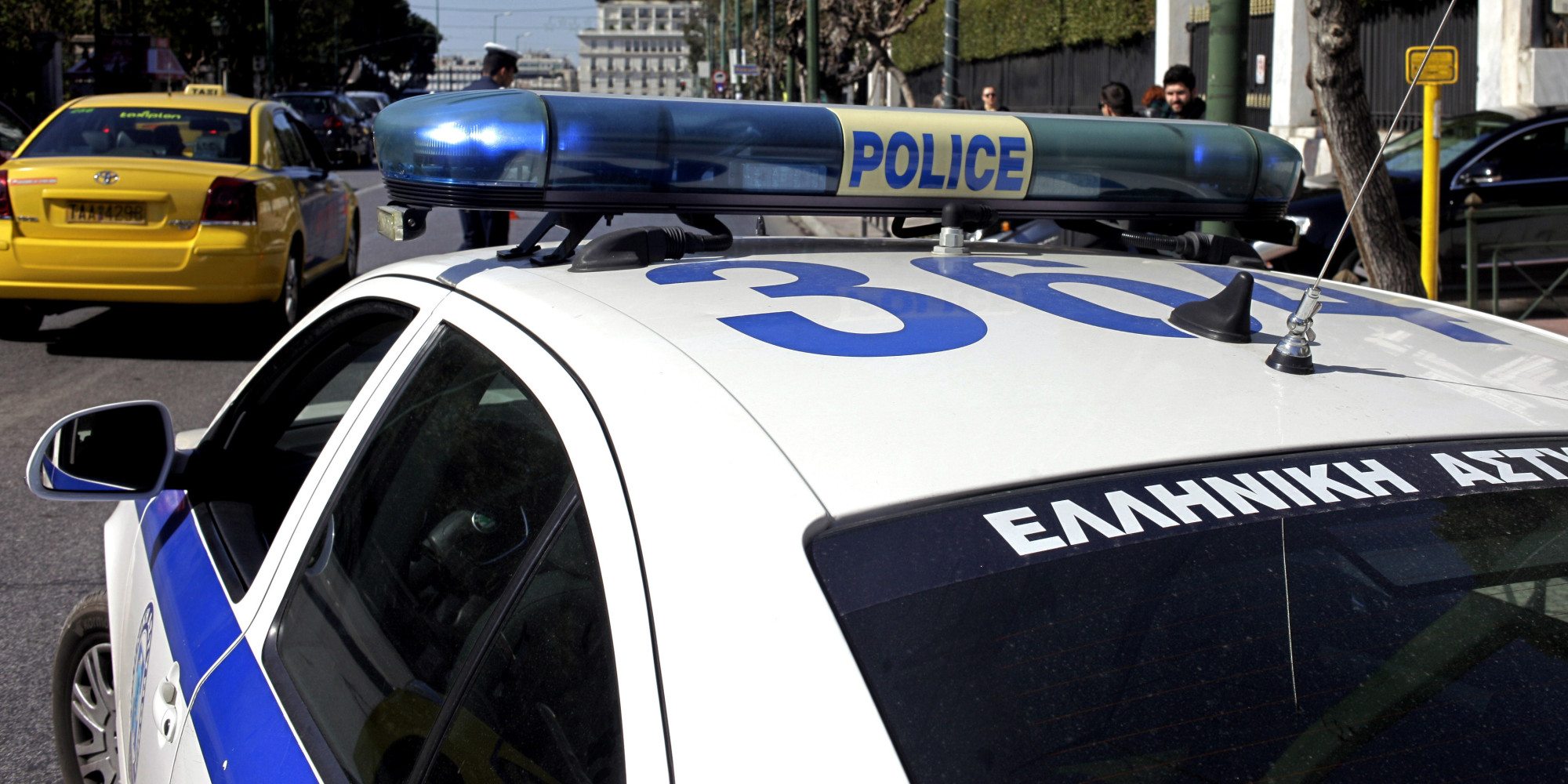 Η βιτρίνα των διακινητών ήταν μια ΜΚΟ