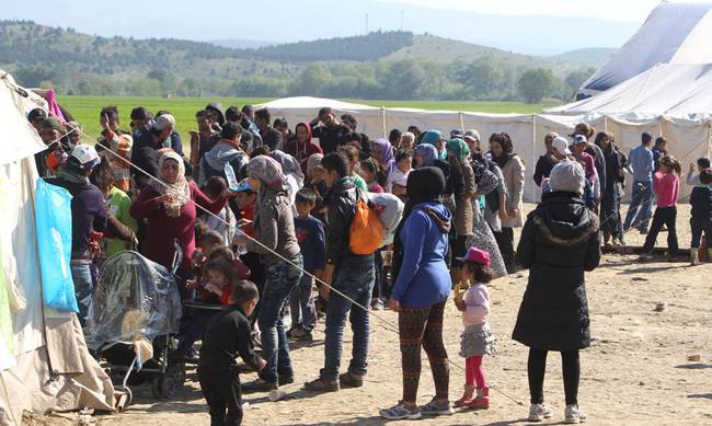 800 πρόσφυγες εμβολιάστηκαν στην Ειδομένη