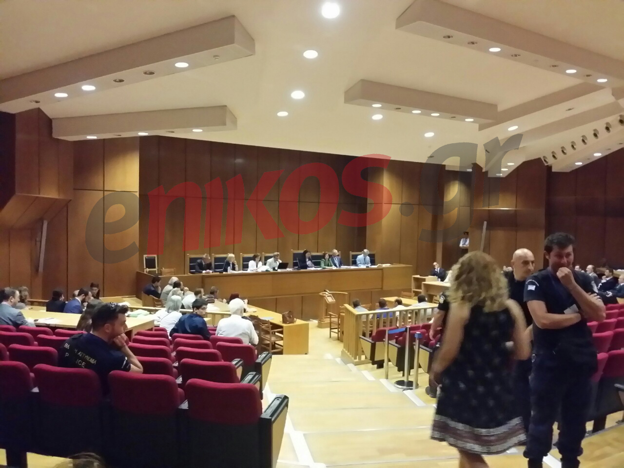 Φραστική επίθεση από τον Ρουπακιά καταγγέλλει η Μάγδα Φύσσα – ΒΙΝΤΕΟ