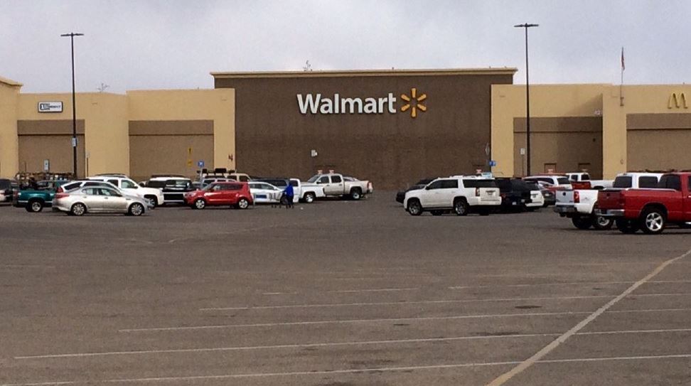 Συναγερμός στο Τέξας – Ένοπλος εισέβαλε σε πολυκατάστημα – ΤΩΡΑ