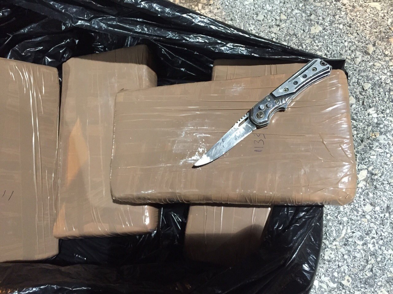 Πιάστηκαν στη “φάκα” της Δίωξης Ναρκωτικών για διακίνηση κοκαΐνης