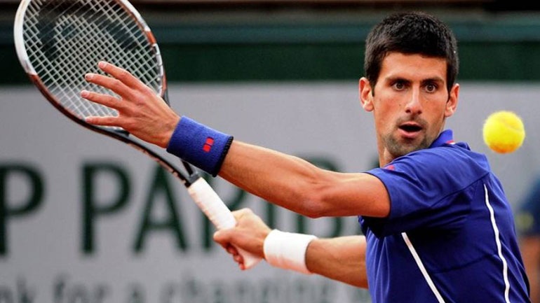 Ο Τζόκοβιτς έστειλε το μπαλάκι στον… σκουπιδοτενεκέ – ΒΙΝΤΕΟ