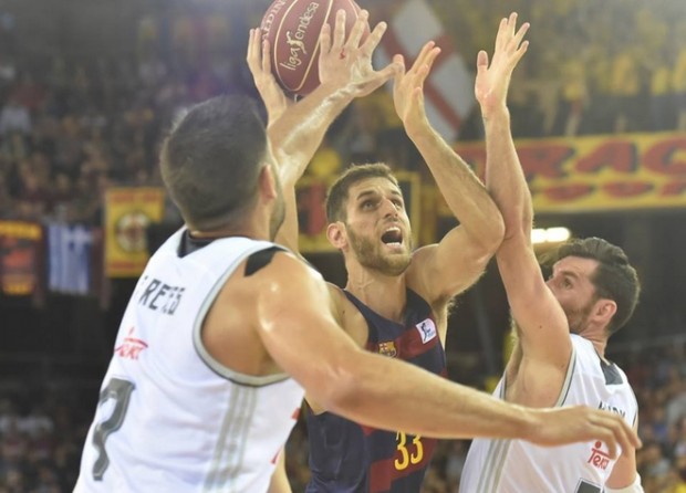 Η Μπαρτσελόνα έκανε το 1-0 επί της Ρεάλ με buzzer beater του Περπέρογλου – ΒΙΝΤΕΟ