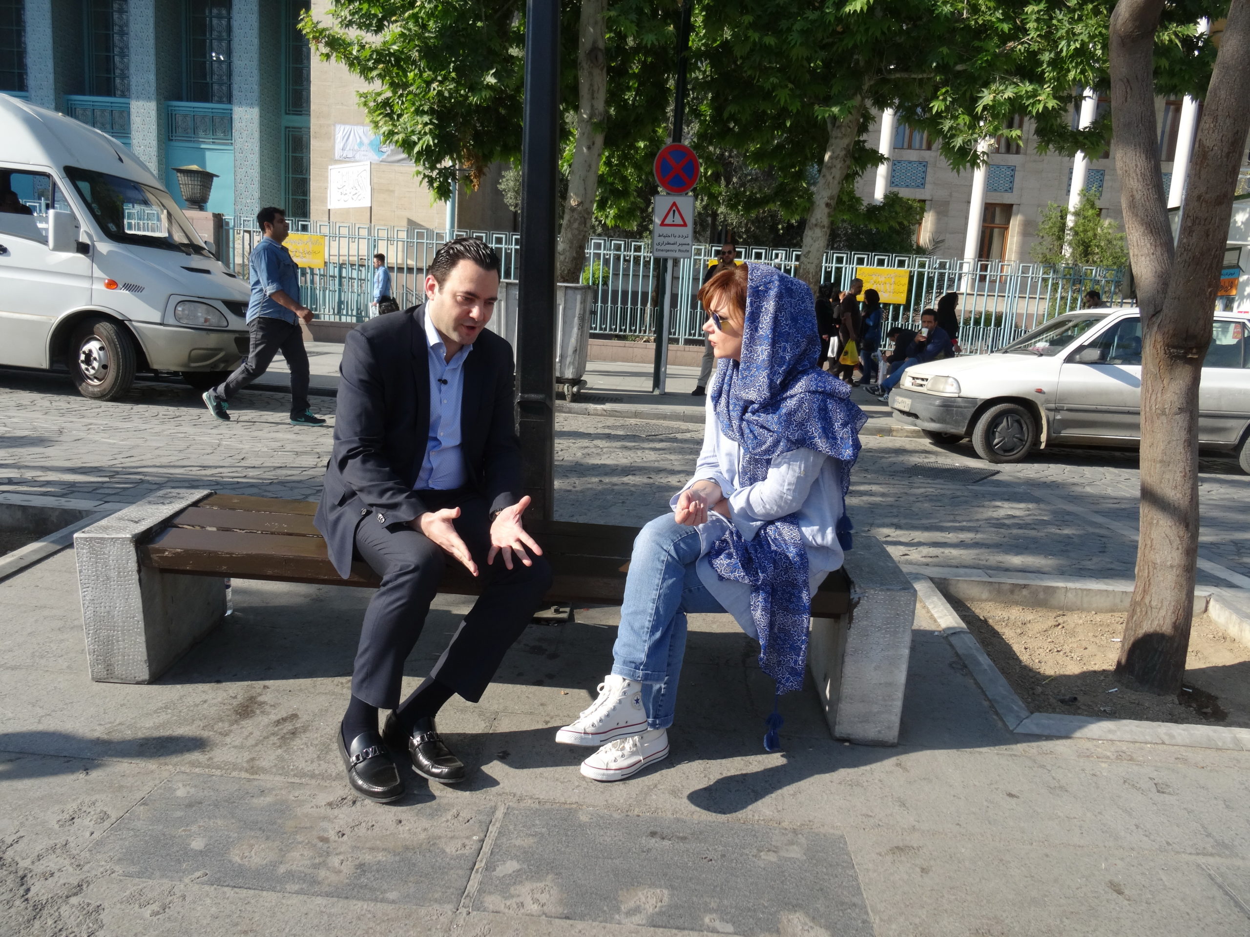 “Προσωπικά” με την Έλενα Κατρίτση – “Αποστολή στην Τεχεράνη”