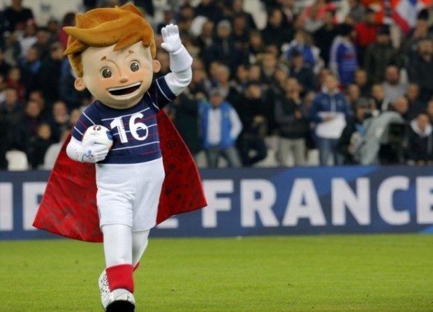 Η μασκότ του EURO είναι… sex toy