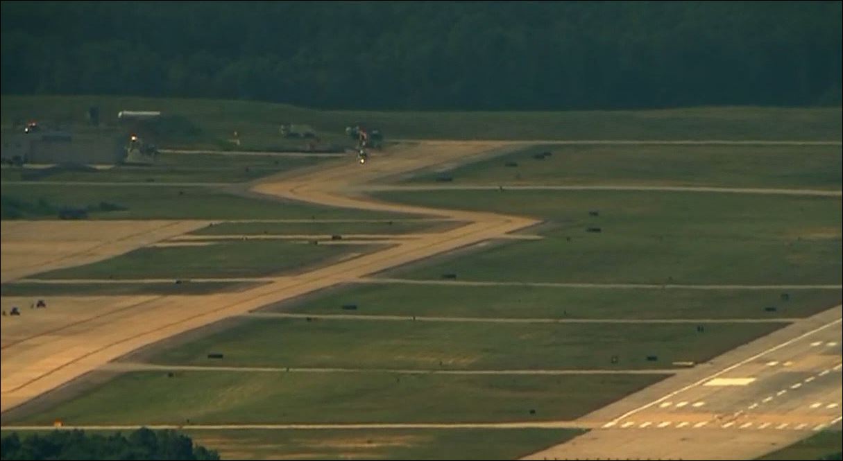 Πυροβολισμοί σε στρατιωτική βάση στις ΗΠΑ – ΤΩΡΑ