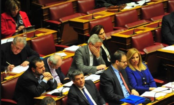 ΠΑΣΟΚ: Ο Ξανθός και ο Πολάκης αρνούνται τον κοινοβουλευτικό έλεγχο