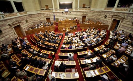 “Πέρασε” κατά πλειοψηφία ο αναπτυξιακός νόμος – ΒΙΝΤΕΟ