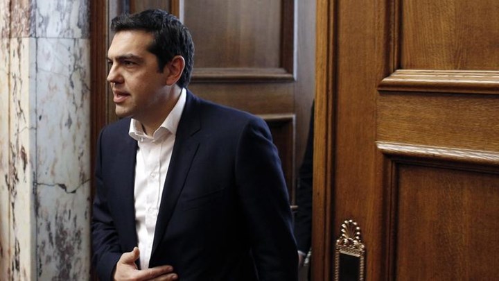 Bloomberg: Από κρίση σε κρίση η Ελλάδα