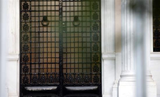 Με τροπολογία καταργείται η διάταξη για τις offshore πολιτικών – ΒΙΝΤΕΟ