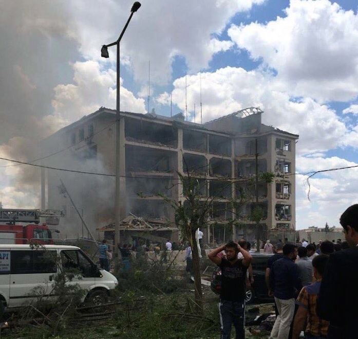 ΒΙΝΤΕΟ από το σημείο της έκρηξης στην Τουρκία