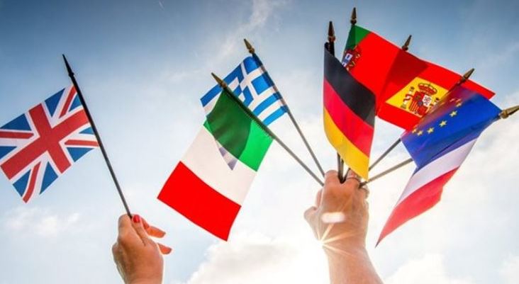 WSJ: Τέλος τα αγγλικά ως επίσημη γλώσσα στην ΕΕ λόγω Brexit