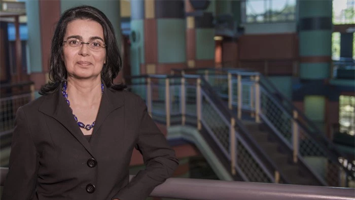 Η Ελληνίδα που δίνει «ζωή» στα ρομπότ