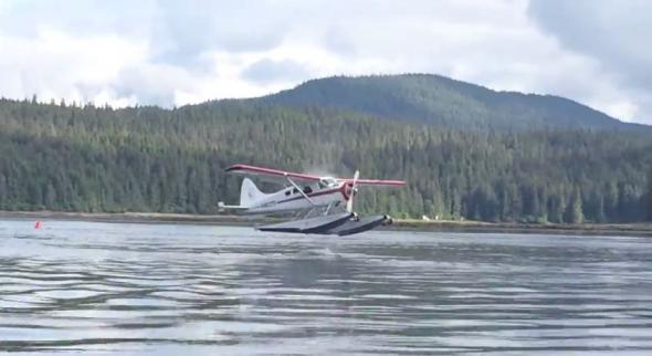 Καλά στην υγεία τους οι δύο επιβαίνοντες μονοκινητήριου αεροσκάφους στα Μέγαρα