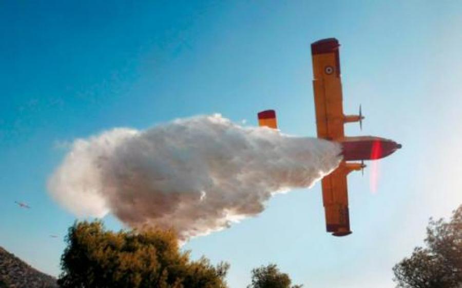 Παραμένουν τα μεγάλα πύρινα μέτωπα στην Κρήτη